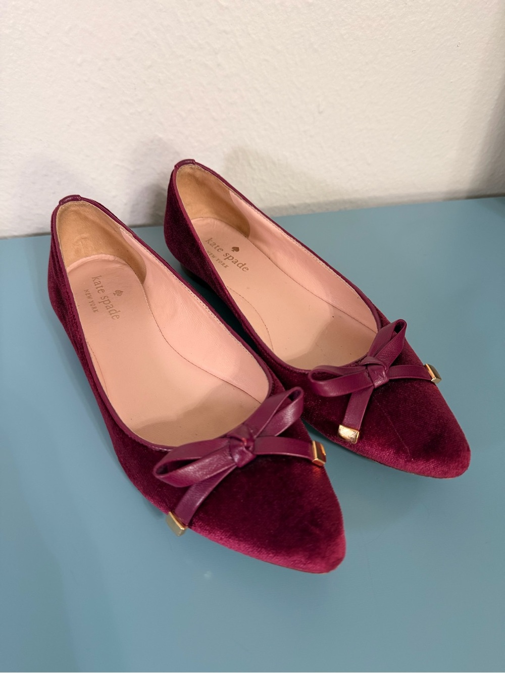 Kate Spade New York bordeaux velvet pointed ballet flats - size 6